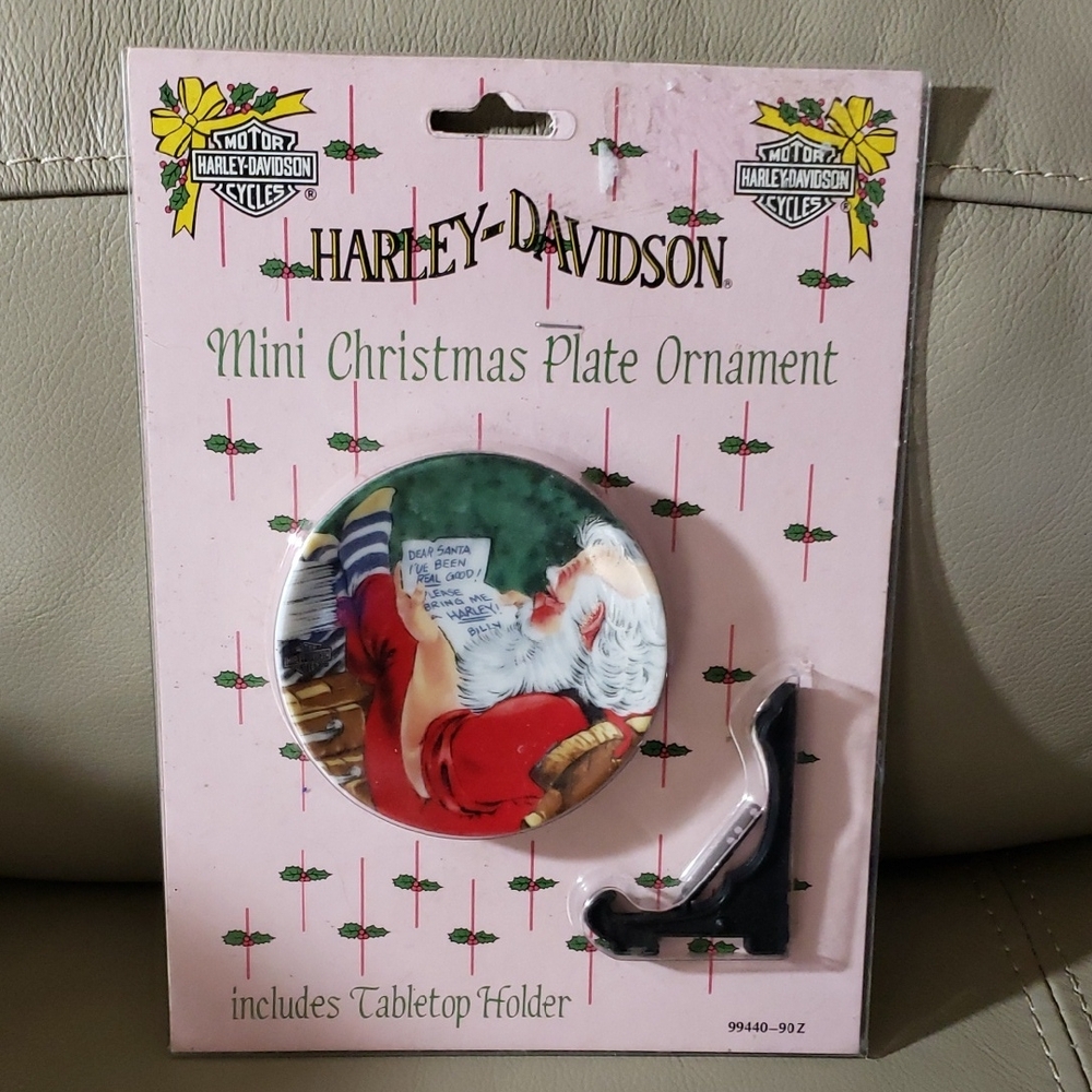 Harley-Davidson Festive Santa Plate Ornament With Tabletop Holder